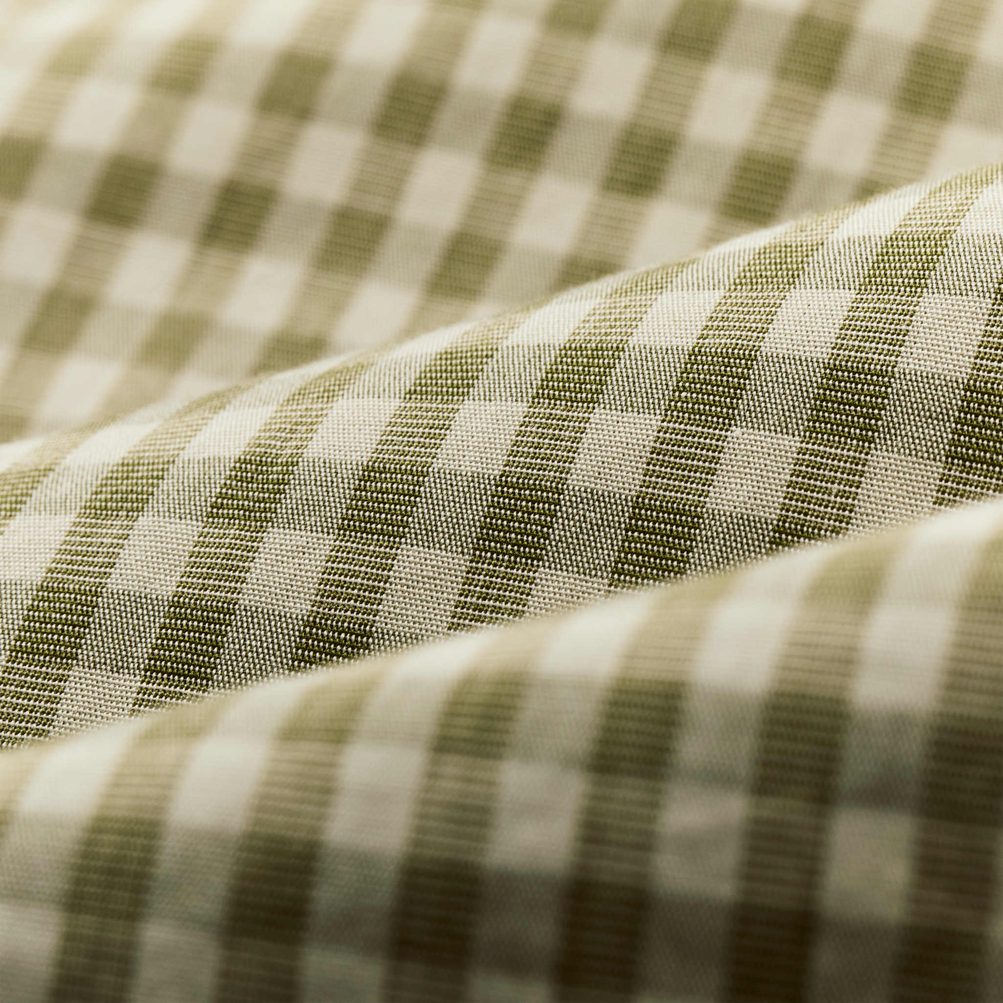 Filson's Washed Short Sleeve Feather Cloth Shirt - Green / Ivory Gingham - Image 4