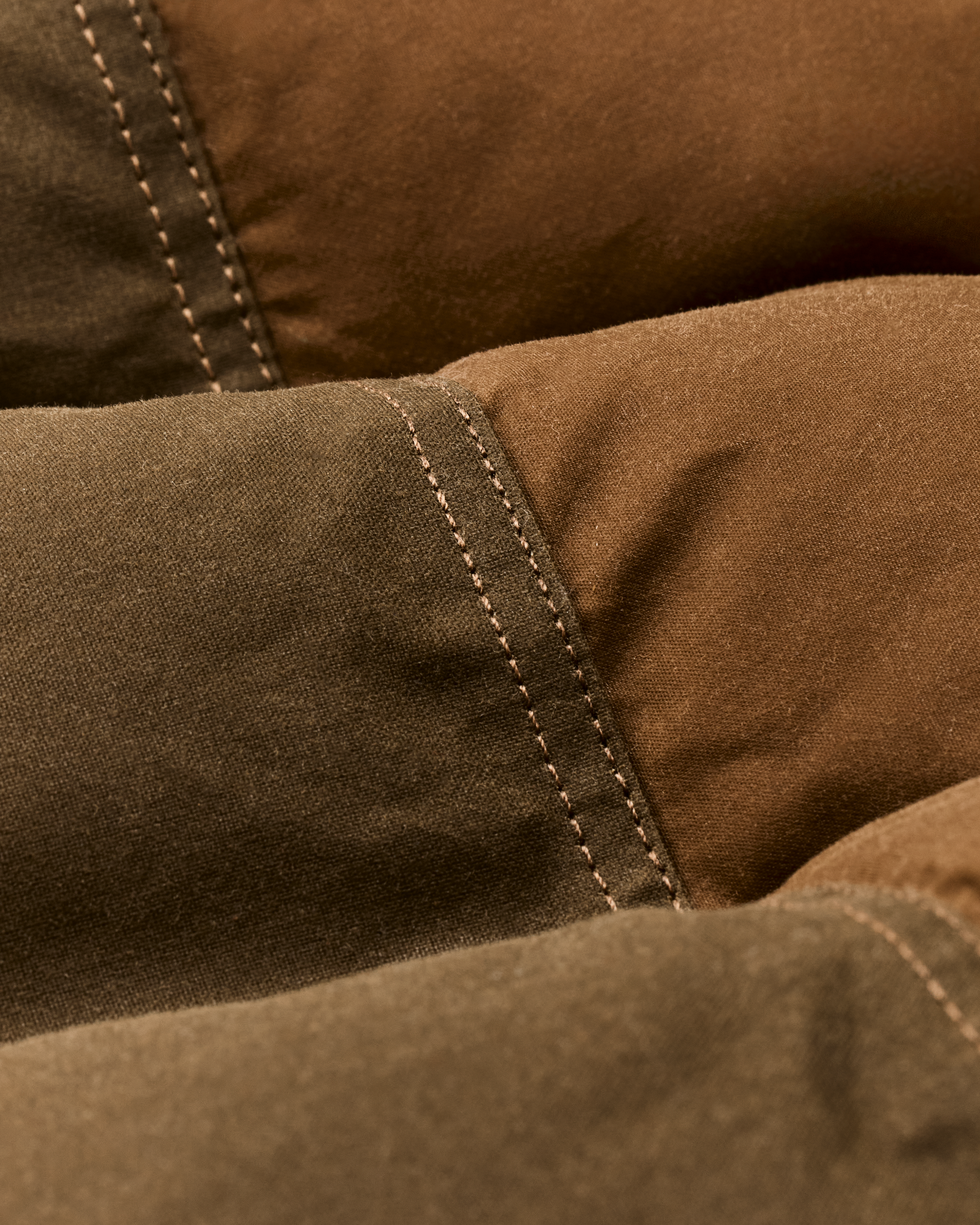 Down Cruiser Vest - Dark Tan - Image 9